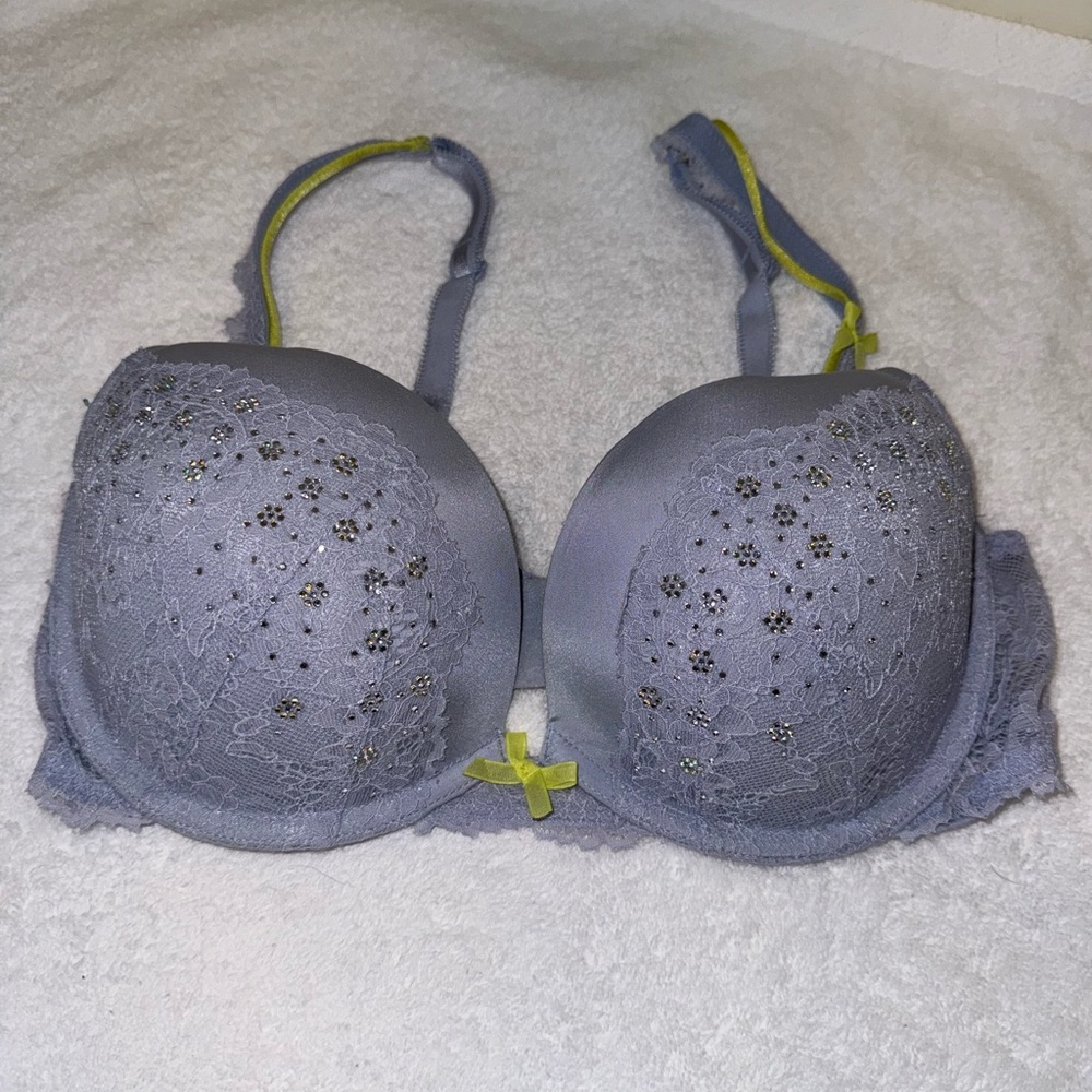 Victoria's Secret Gray Lace Bra